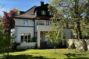 Exklusive Villenwohnung mit herrschaftlichem Charakter, eigener Gartenanteil, Einbauküche – Die vollständige Adresse der Immobilie erhältst du vom Anbieter., 1099 Radeberger Vorstadt, Dresden – Vorschaubild 4