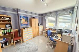 Großzügiges Architektenhaus mit Einliegerwohnung und Weitblick über das Saartal zu verkaufen – Die vollständige Adresse der Immobilie erhältst du vom Anbieter., 66802 Überherrn – Vorschaubild 9