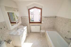 Ihr neues Zuhause über den Dächern! – Schulstraße 5, 83395 Freilassing – Vorschaubild 5