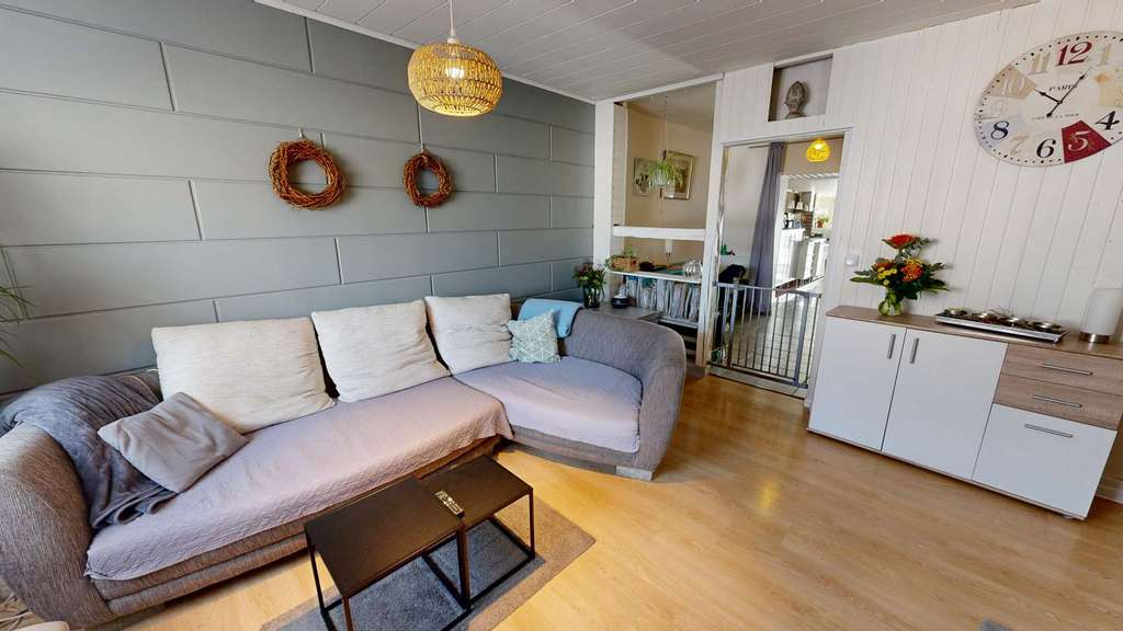 Immobilie in Erftstadt - Erftstadt-Köttingen! Modernisiertes Einfamilienhaus mit Großgarten und 2 Garagen! (MB 4999) - Bild 2