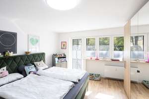 VIEL RAUM ZUM LEBEN – 4-Zimmer-Wohnung mit Garten und großer Terrasse – Die vollständige Adresse der Immobilie erhältst du vom Anbieter., 81737 Neuperlach, München – Vorschaubild 8