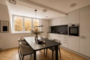 Erstbezug nach Sanierung - Exklusive Maisonettewohnung mit Dachterrasse – Die vollständige Adresse der Immobilie erhältst du vom Anbieter., 14129 Nikolassee, Berlin – Vorschaubild 3