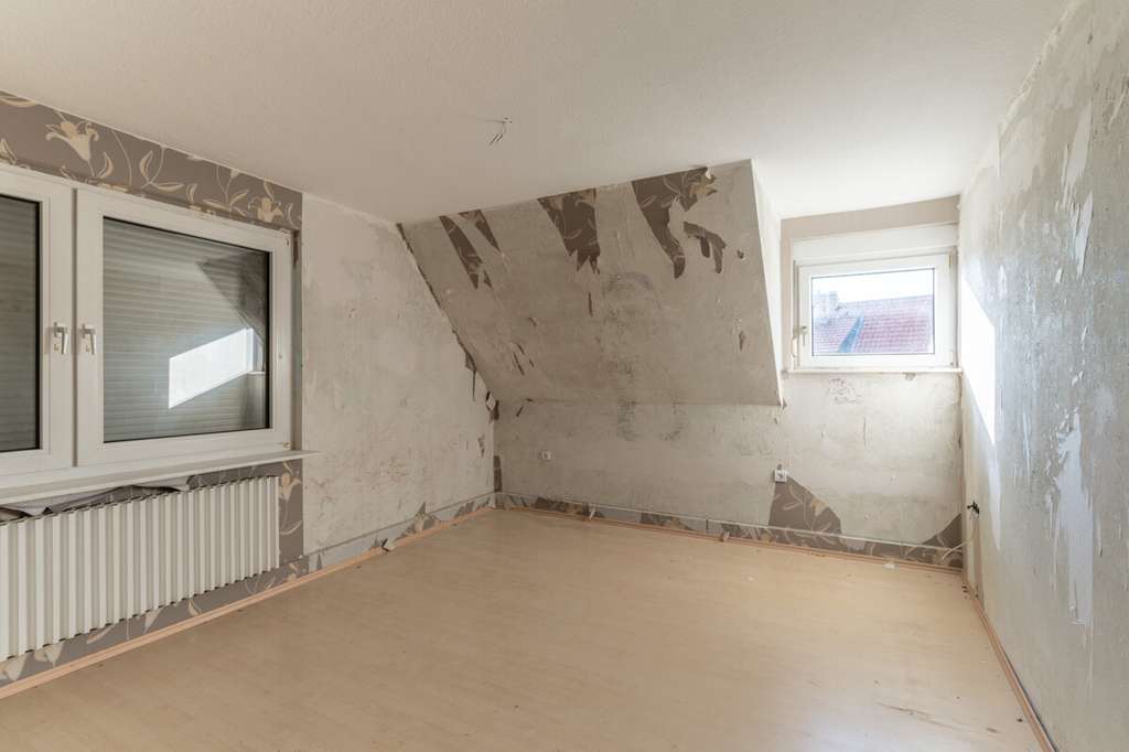 Immobilie in Haverlah - Zweifamilienhaus mit Potenzial auf großem Grundstück in Haverlah - Bild 2