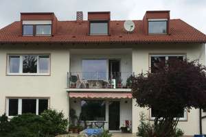 Stilvolle, neuwertige 4-Zimmer-Dachgeschosswohnung mit Einbauküche in München – Die vollständige Adresse der Immobilie erhältst du vom Anbieter., 81929 Daglfing, München – Vorschaubild 14