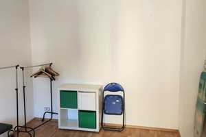 Möblierte 1-Zimmer-Erdgeschosswohnung mit Einbauküche nahe Stadtzentrum – Wartbergstraße 31, 74076 Heilbronn – Vorschaubild 4