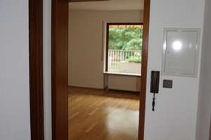 Zentral gelegene, sehr gepflegte, ruhige 2-Zimmer-Wohnung mit Balkon und Einbauküche – Heimerichstraße 56a, 90419 Bielingplatz, Nürnberg – Vorschaubild 12