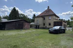 Zweifamilienhaus auf großem Grundstück mit Nebengelass und großer Garage – Die vollständige Adresse der Immobilie erhältst du vom Anbieter., 16775 Löwenberger Land – Vorschaubild 3