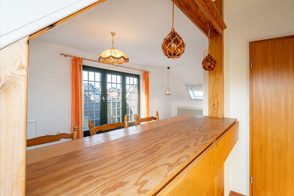 Immobilie in Büsum - Viel Platz für Familie & Ideen: Einfamilienhaus mit Einliegerwohnung - Bild 2