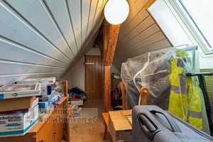 Freistehendes Schmuckstück-EFH mit Garage – Reutlingen (Kreis) – Vorschaubild 17