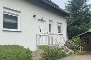 Attraktives 4-Zimmer-Einfamilienhaus in Berlin Johannisthal – Die vollständige Adresse der Immobilie erhältst du vom Anbieter., 12487 Johannisthal, Berlin – Vorschaubild 3