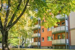 Schöne Balkonwohnung mit Tageslichtbad