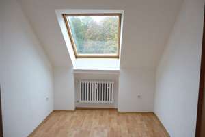 Diese Großzügige DG-Wohnung in Citynähe wird Ihnen gefallen – Gahlensche Straße 176, 44809 Hamme, Bochum – Vorschaubild 5