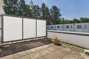 Schönes Reihenmittelhaus mit Terrasse, kleinem Garten und Dachterrasse in Hamburg-Poppenbüttel – Die vollständige Adresse der Immobilie erhältst du vom Anbieter., 22391 Poppenbüttel, Hamburg – Vorschaubild 12