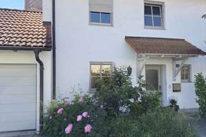 Ruhige Doppelhaushälfte mit schönem Garten und ausgebautem Dachgeschoss in Mühldorf am In – Die vollständige Adresse der Immobilie erhältst du vom Anbieter., 84453 Mühldorf am Inn – Vorschaubild 4