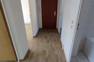 schöne renovierte 3 Raumwohnung mit Balkon und Tageslichtbad – 39576 Stendal – Vorschaubild 7