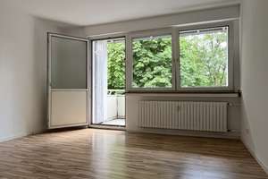 3,5-Zimmer Wohnung in Bochum Wiemelhausen mit Balkon Garten Parkplatz großem Keller und Trockenraum – Markstrasse 308, 44801 Wiemelhausen, Bochum – Vorschaubild 12