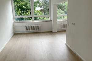 Große 2-Zimmer-Wohnung + Balkon, offener Kochbereich, Wannenbad, Aufzug – Gropiusweg 17, 44801 Querenburg, Bochum – Vorschaubild 3