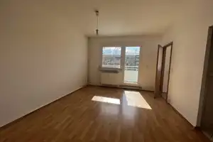 Single-Wohnung mit Single-Küche sucht DICH – Wilhelm-Firl-Straße 28, 9122 Chemnitz – Vorschaubild 2