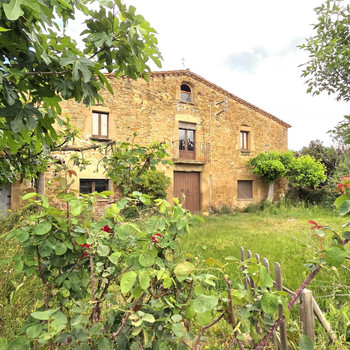 Masía mit Grundstück in Corçà