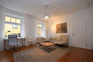 Wunderschöne möblierte Wohnoase mit Balkon im Pantaleonsviertel – Die vollständige Adresse der Immobilie erhältst du vom Anbieter., 50676 Altstadt/Süd, Köln – Vorschaubild 1