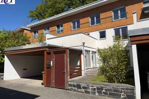 Kelkheim - Modernes Reihenhaus mit Dachterrasse in sehr zentraler Lage – Die vollständige Adresse der Immobilie erhältst du vom Anbieter., 65779 Kelkheim (Taunus) – Vorschaubild 1