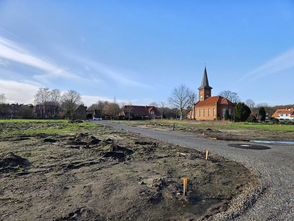 Immobilie in Gilten - Inkl. Grundstück, Für alle, die es großzügig lieben in Suderbruch. - Bild 3