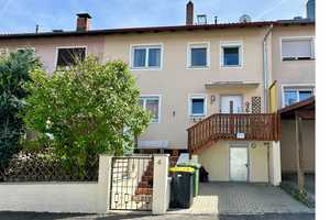 Reihenmittelhaus als Mehrfamilienhaus oder Eigenheim – Fürth (Kreis) – Vorschaubild 1