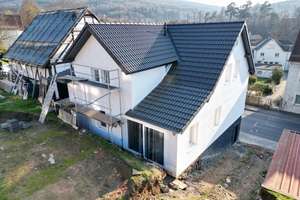 Modernisiertes Einfamilienhaus mit Scheune in Partenstein – Die vollständige Adresse der Immobilie erhältst du vom Anbieter., 97846 Partenstein – Vorschaubild 3