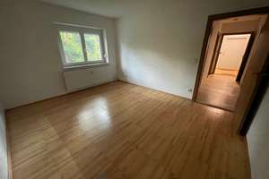 Wohnung mit Balkon in ruhigem Wohnquartier: Auf Wunsch mit Stellplatz! – Hans-Geiger-Str. 15, 91052 Rathenau, Erlangen – Vorschaubild 4