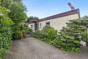 !RESERVIERT! Freistehendes EFH mit Potenzial und Entwicklungsoptionen – Lindenweg 13, 79183 Waldkirch – Vorschaubild 2