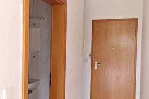 Magdeburg - Neue Neustadt - interessante DG-Wohnung mit Loggia & Stellplatz in gepflegter Wohnanlage – 39124 Neue Neustadt, Magdeburg – Vorschaubild 7