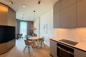 FOUR: Möbliertes Apartment mit Mainblick – 60315 Innenstadt, Frankfurt am Main – Vorschaubild 5