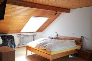Noch dieses Jahr im neuen Zuhause - 200 m² Wohnfläche,  Abenteuergarten,  Kamin & 2 Garagen – Main-Taunus-Kreis – Vorschaubild 22