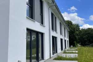 Neubau-Erstbezug Reihenmittelhaus mit Garten, Stellplatz und Einbauküche – Schwarzwald-Baar-Kreis – Vorschaubild 3