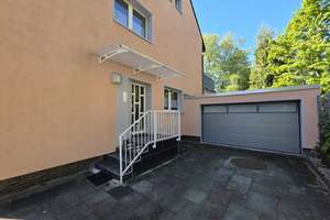 Hassels: 3 Familienhaus, TOP gepflegt, Kapitalanleger oder Selbstnutzer! Großer Garten! – 40599 Hassels, Düsseldorf – Vorschaubild 2