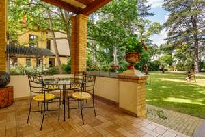 Modern History - Kernsanierte Offiziers-Villa mit großzügigem Grundstück und Raum für neue Ideen – Die vollständige Adresse der Immobilie erhältst du vom Anbieter., 12203 Lichterfelde, Berlin – Vorschaubild 2