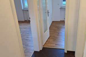 Hochwertig komplettsanierte 3-Zi. Erdgeschossterrassenwohnung in München, Fürstenried, am Waldrand – Kemptener Straße 54, 81475 Fürstenried-West, München – Vorschaubild 13