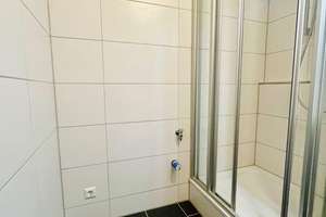 Möblierte 1-Zimmerwohnung mitten in der City mit Stellplatz! – Zähringerstraße 47, 76133 Innenstadt-Ost, Karlsruhe – Vorschaubild 6
