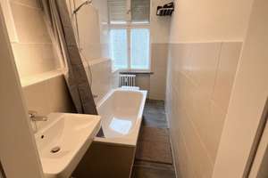 Nachmieter für 1-Zimmer Wohnung im historischen Altbau in Friedrichshain Long-term Rental – Die vollständige Adresse der Immobilie erhältst du vom Anbieter., 10243 Friedrichshain, Berlin – Vorschaubild 2