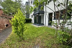 hochwertige 4-Zimmer-Wohnung am Winterhafen mit Garten