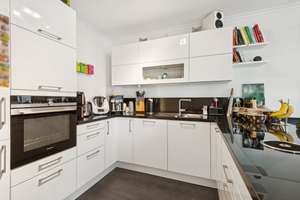 Moderne Stadtwohnung mit Balkon zum Innenhof – Die vollständige Adresse der Immobilie erhältst du vom Anbieter., 40477 Pempelfort, Düsseldorf – Vorschaubild 4