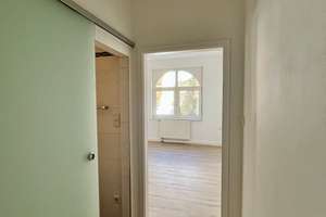 Moderne 2-Zimmer-Wohnung mit gehobener Ausstattung in Stuttgart-Süd, in Nähe Marienhospital – Die vollständige Adresse der Immobilie erhältst du vom Anbieter., 70199 Südheim, Stuttgart – Vorschaubild 3