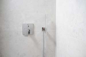 Wohnen im Herzen des Glockenbachviertels –  2-Zimmer-Wohnung im denkmalgeschützten Altbau – Die vollständige Adresse der Immobilie erhältst du vom Anbieter., 80469 Gärtnerplatz, München – Vorschaubild 4