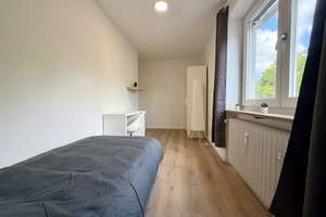 Erstbezug nach Renovierung - 2-Zimmer Wohnung im Münchner Osten - WG-Möglich – Unterwaldenstraße 7, 81475 Fürstenried-West, München – Vorschaubild 4