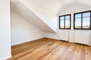 Bezaubernde DG-Wohnung! Schöne, renovierte 2 Zimmer, Aufzug & bezugsfrei! Nahe der Altstadt! – 4315 Neustadt-Neuschönefeld, Leipzig – Vorschaubild 8