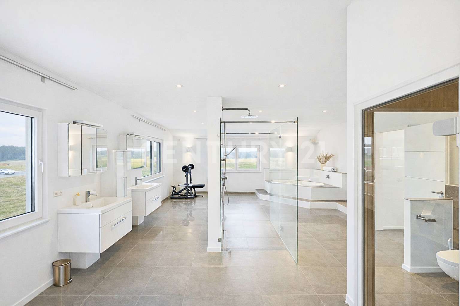 Immobilie in Schnaitsee - Luxuriös. Lichtdurchflutet. Großzügig. Ein Zuhause mit Wow-Effekt. - Bild 14