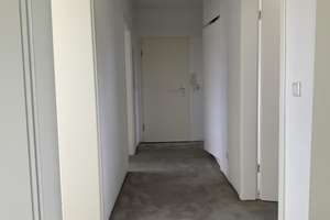 Erdgeschoss, renoviert, Laminatboden und modernem Wannenbad – Sauerlandstraße 24, 45889 Bismarck, Gelsenkirchen – Vorschaubild 11
