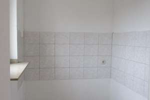 Essen-Holsterhausen: Zentral gelegene 2-Raum-Wohnung mit Balkon – Holsterhauser Str. 28, 45147 Holsterhausen, Essen – Vorschaubild 4