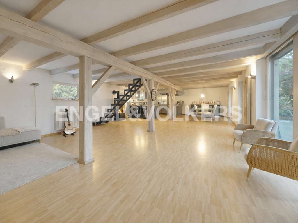 Immobilie in Schwebheim - Wohnen in Licht und Ruhe - Zeitlose Architektur trifft großzügiges Wohngefühl - Bild 0