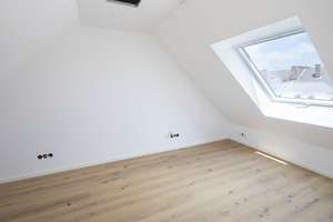 Gut ausgestattete 3 Zimmer-Wohnung mit Dachterrasse & Einbauküche  in Düsseldorf Pempelfort – Die vollständige Adresse der Immobilie erhältst du vom Anbieter., 40479 Pempelfort, Düsseldorf – Vorschaubild 18